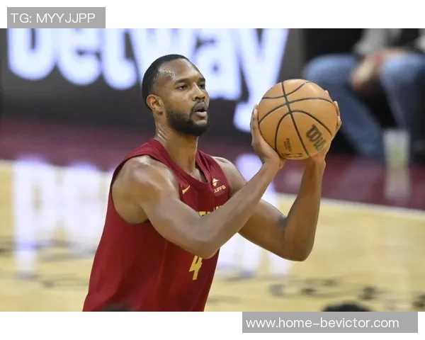 小莫布里表现起伏9投4中贡献14分6篮板6助攻1盖帽